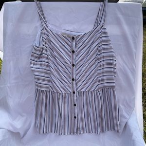 Brand loft loosely fitting material size XL